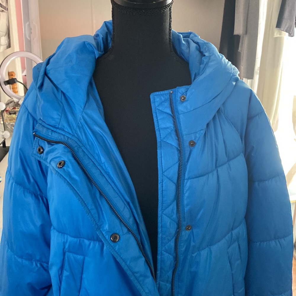 Zara Basic Puffer with Hoodie - Picture 3 of 7